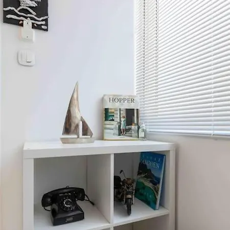 86 Modern N Cozy Aprt Close To The Old Town Apartment